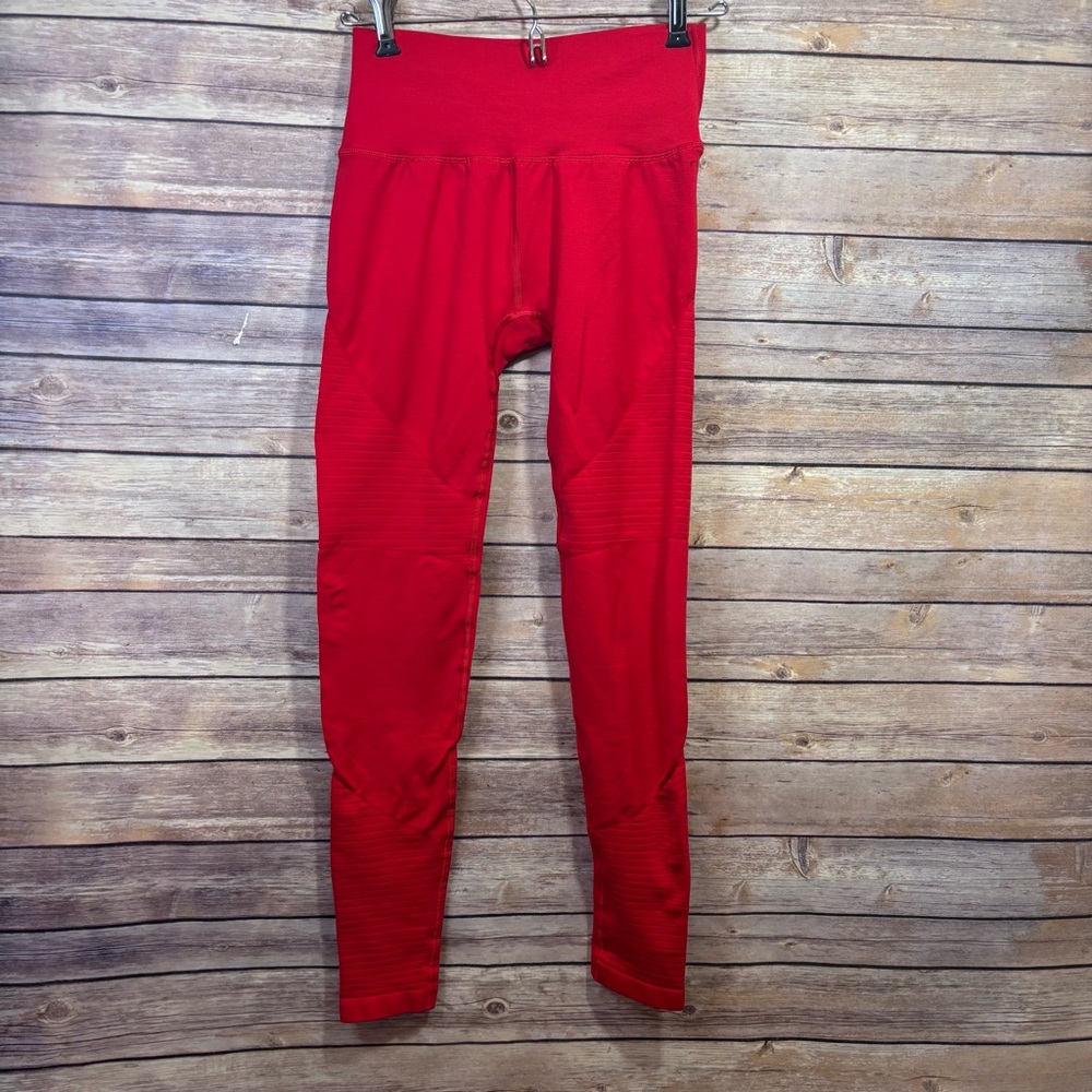 ALPHALETE Moto Leggings Red Size Medium